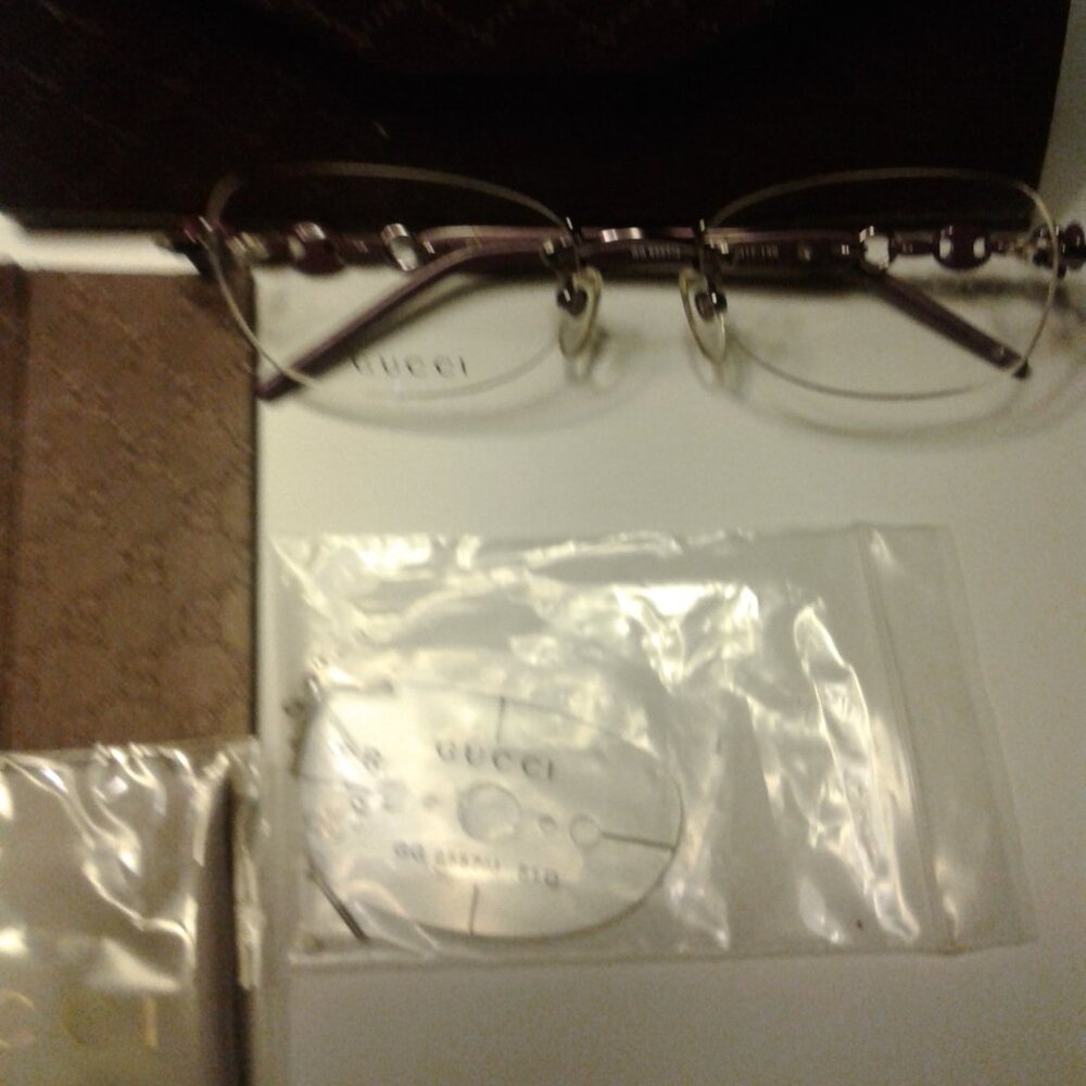 NEW! Gucci Purple Eyeglasses - Picture 2 of 16